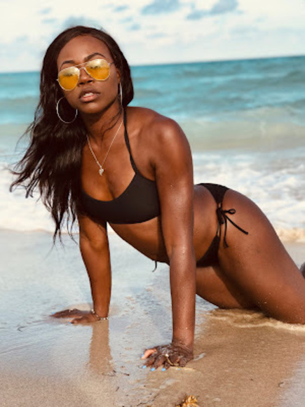 Meet your Posher, Vynnessa alease - Picture 1 of 1